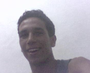 rimas_hasni@hotmail.fr